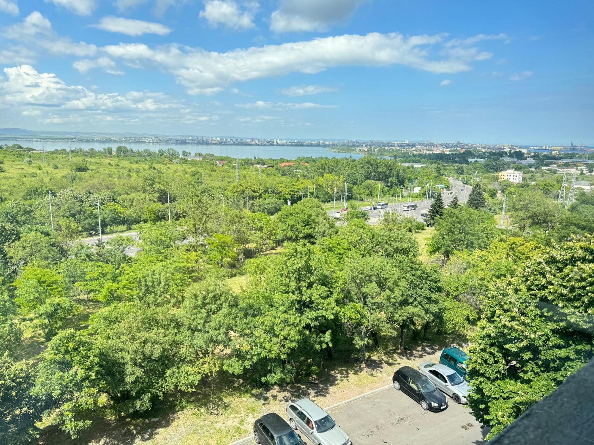 Infinity Is The Best Burgas City Exterior foto